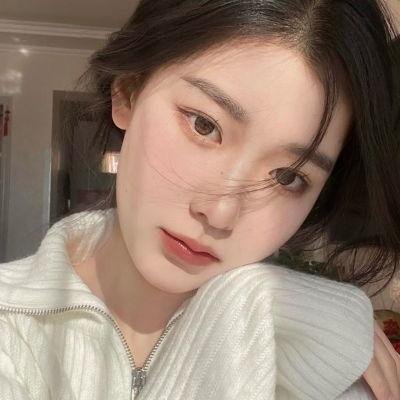 葛妮斯派特洛之风情万种